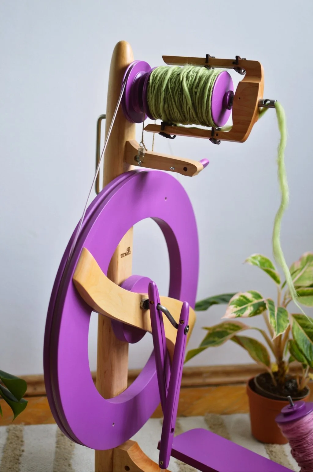 NEW Kromski Fantasia Wheel Royal Purple — The Emerald Ewe